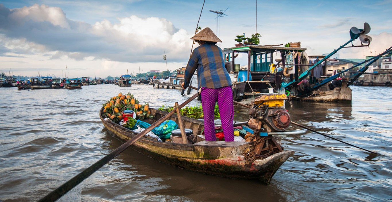 CHỢ NỔI CÁI RĂNG ( CẦN THƠ)