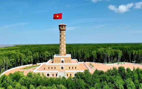 DU LỊCH MIỀN TÂY: NHÀ THỜ TẮC SẬY - MẸ NAM HẢI - MŨI CÀ MAU - PHÚ QUỐC - HÒN THƠM - GRAND WORLD