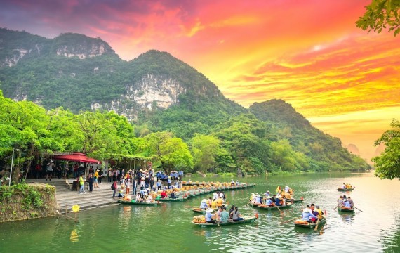 THAM QUAN MIỀN BẮC  HẠ LONG – YÊN TỬ - HÀ NAM – NINH BÌNH - SAPA